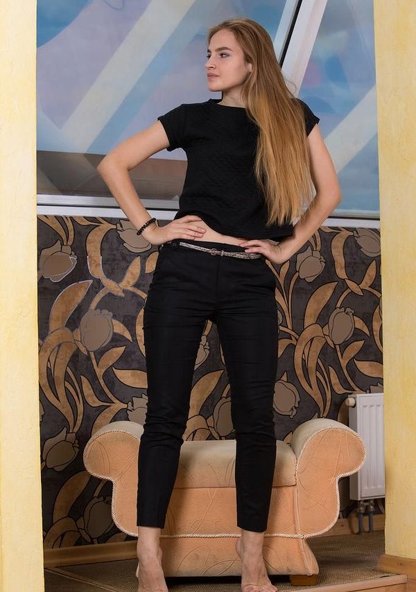 Валентина, 19